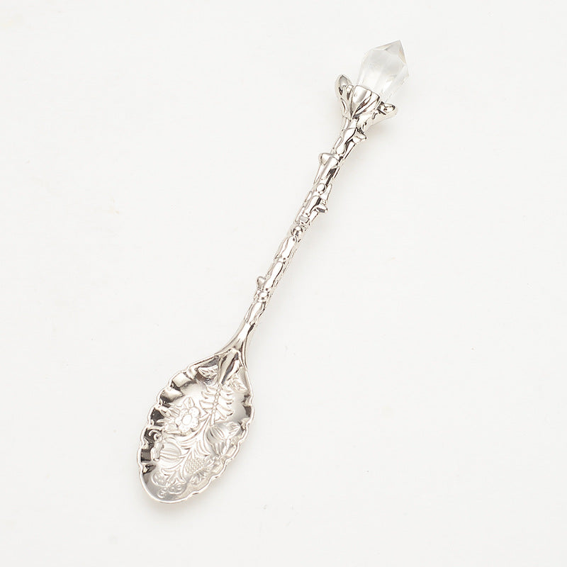 Retro Carved Crystal Head Pattern Alloy Small Spoon