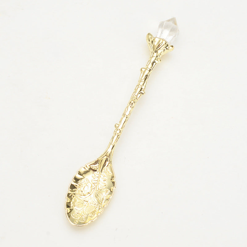 Retro Carved Crystal Head Pattern Alloy Small Spoon