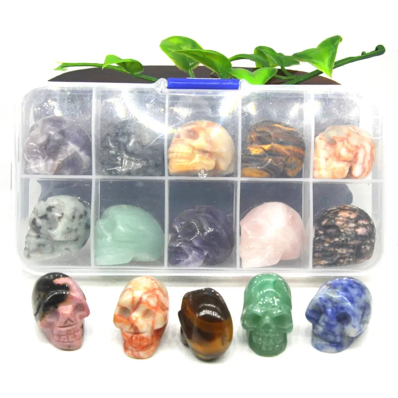 10Pcs/Set Skull Statue Natural Stones Carved Healing Crystals Ornament Reiki Witchcraft Supplies Gemstone Halloween Decorations