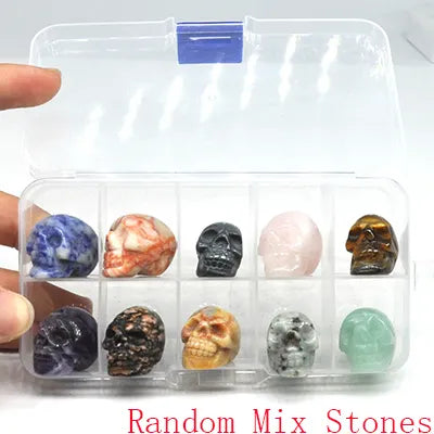 10Pcs/Set Skull Statue Natural Stones Carved Healing Crystals Ornament Reiki Witchcraft Supplies Gemstone Halloween Decorations