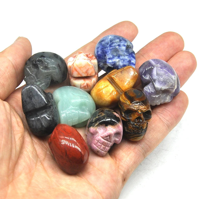 10Pcs/Set Skull Statue Natural Stones Carved Healing Crystals Ornament Reiki Witchcraft Supplies Gemstone Halloween Decorations